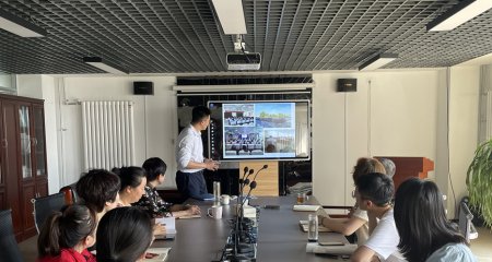 青岛四维化工有限公司组织应急救援培训